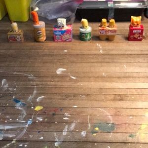 six shopkins (snacks)